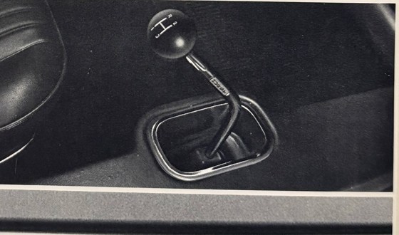 Floor-mounted shifter