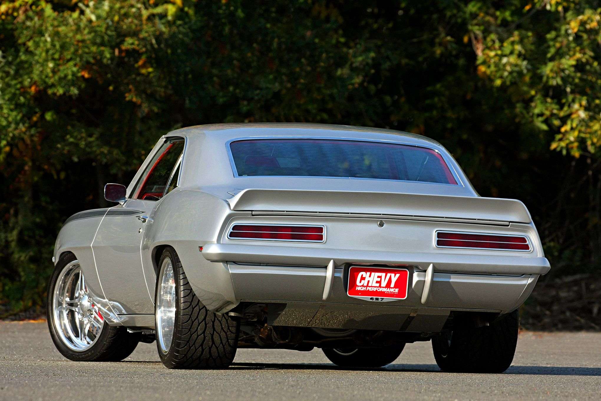 Attached picture 1969-pro-touring-camaro-006.jpg